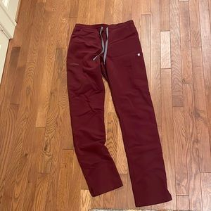 Figs high waisted yola maroon pants small tall